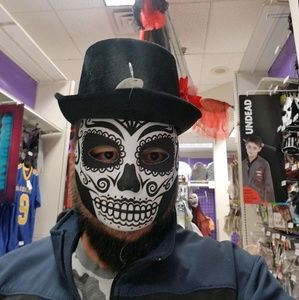 Meet your Posher, Sal